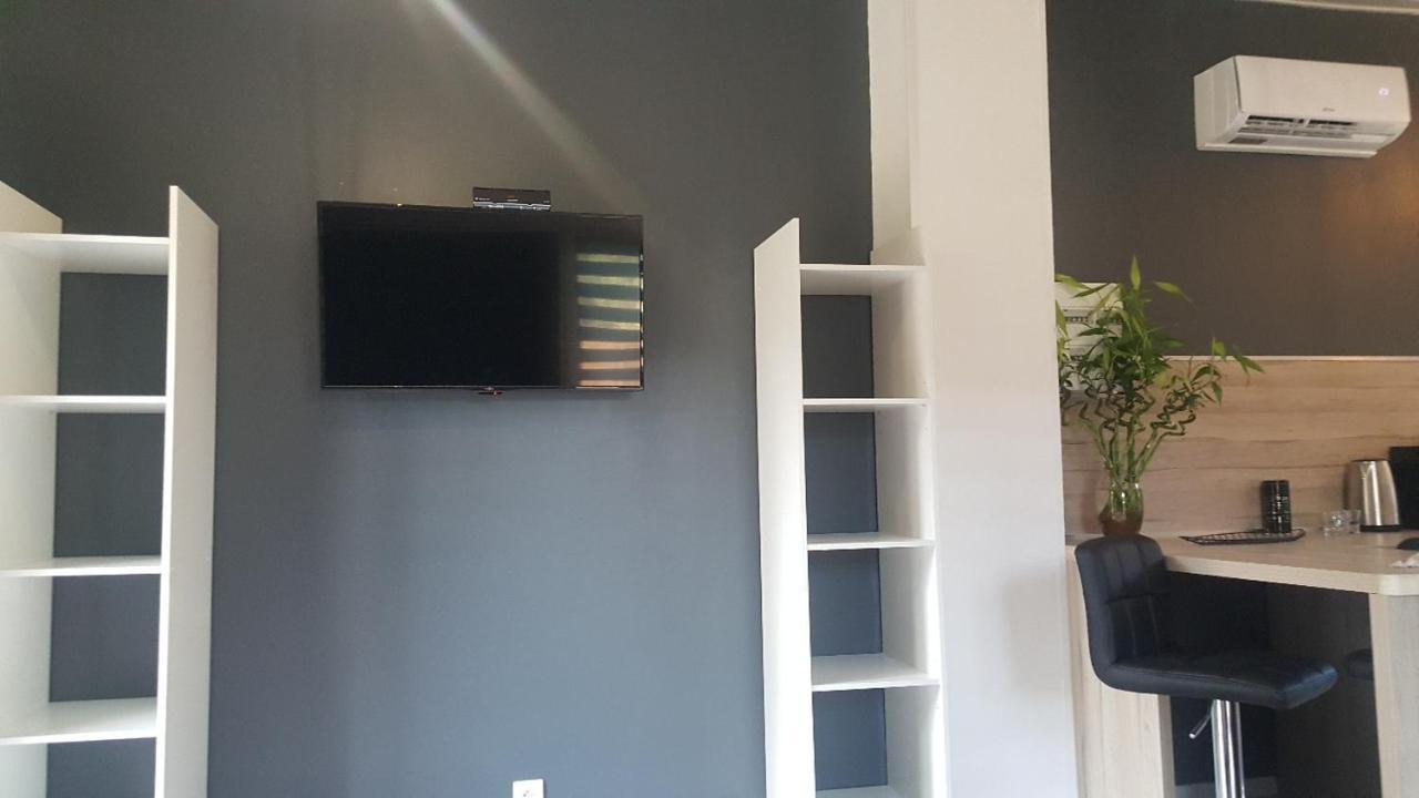 Apartamento La Bastide de l'Issole Besse-sur-Issole Exterior foto