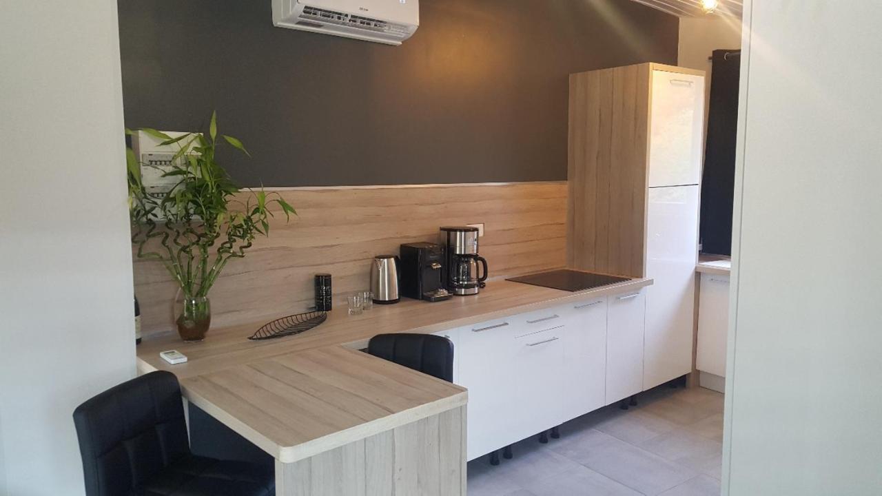 Apartamento La Bastide de l'Issole Besse-sur-Issole Exterior foto