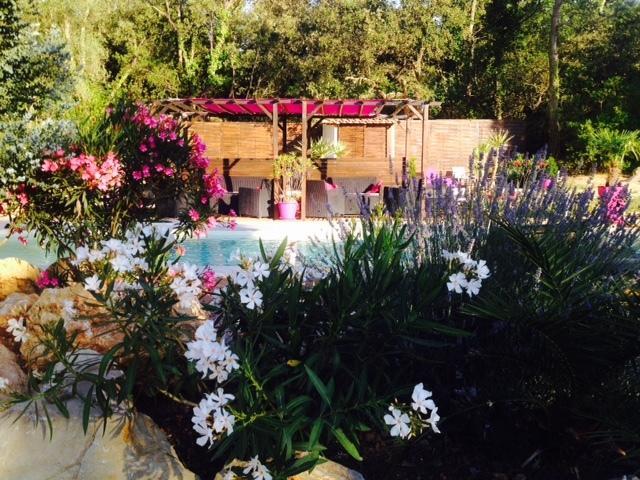 Apartamento La Bastide de l'Issole Besse-sur-Issole Habitación foto